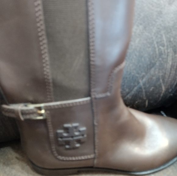 Tory Burch Tall Riding Boots Brown Leather Side Zip Accent Buckle Logo Size 5.5m - Picture 12 of 12